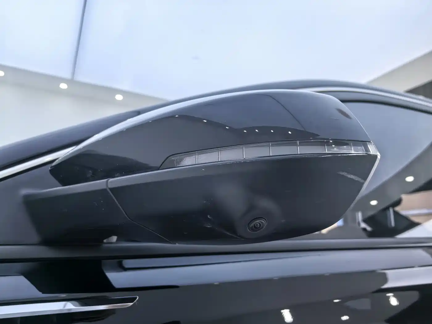 DONGFENG YI HYUN MAX