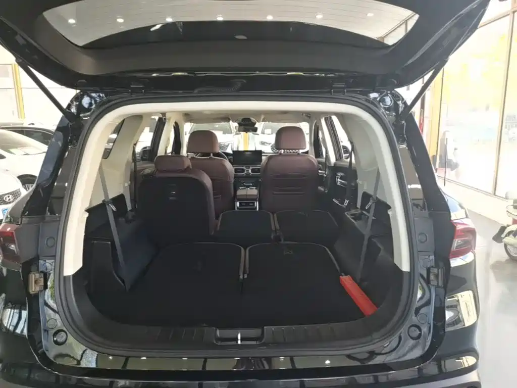 Geely Haoyue 2021 2022 1.8TD DCT Luxury 7-Seater