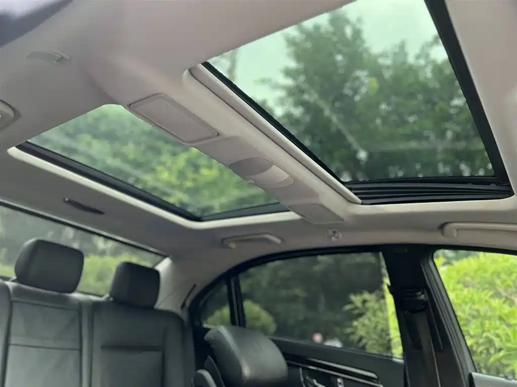 Mercedes-Benz S-Class 2012 S 350 L Grand Edition фото 9