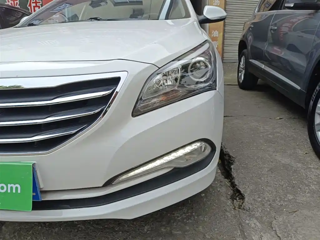 Hyundai Mistra 2014 1.8L Auto Smart GLS фото 24