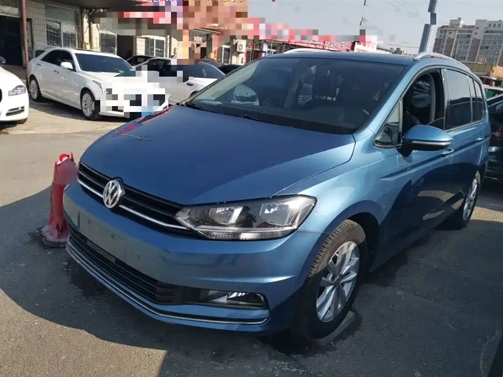 Volkswagen Touran 2018 Touran L 280TSI DSG Comfort 7-seater China V фото 2