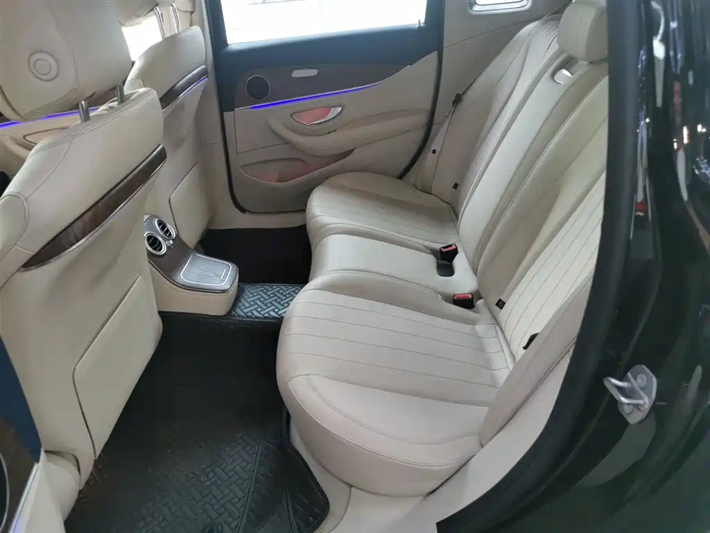 Mercedes-Benz E-Class 2021 Facelift E 260 L фото 17