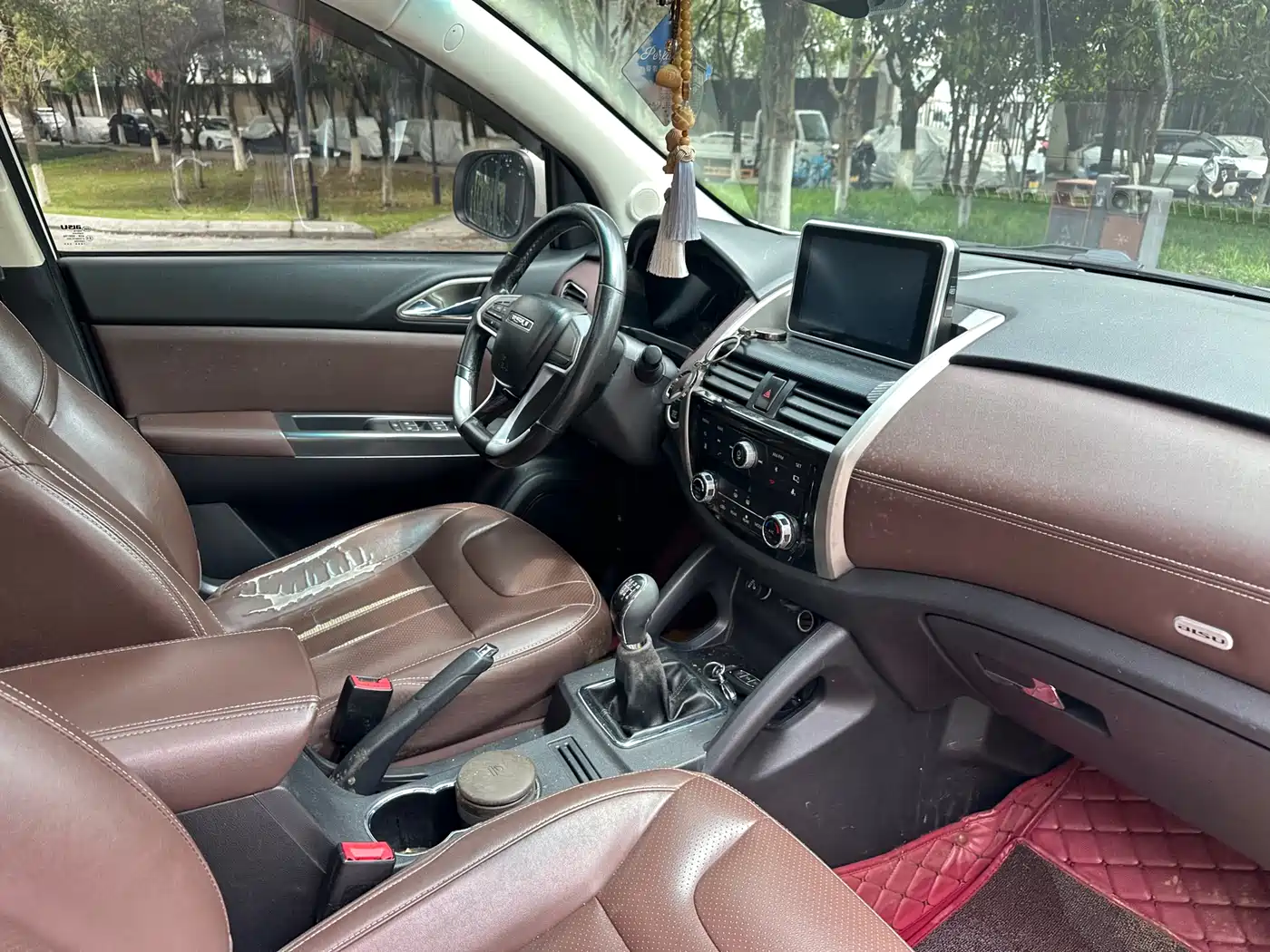 Bisu Auto Bisu T5 2018 2017 1.5T Manual Luxury