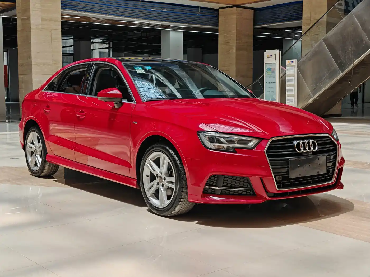 Audi A3 2019 Limousine 35 TFSI Fashion China VI фото 3