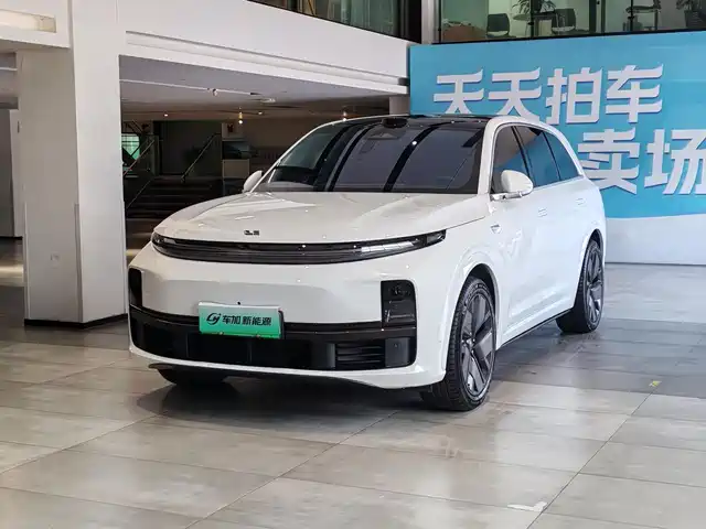 Li Auto L7 2025