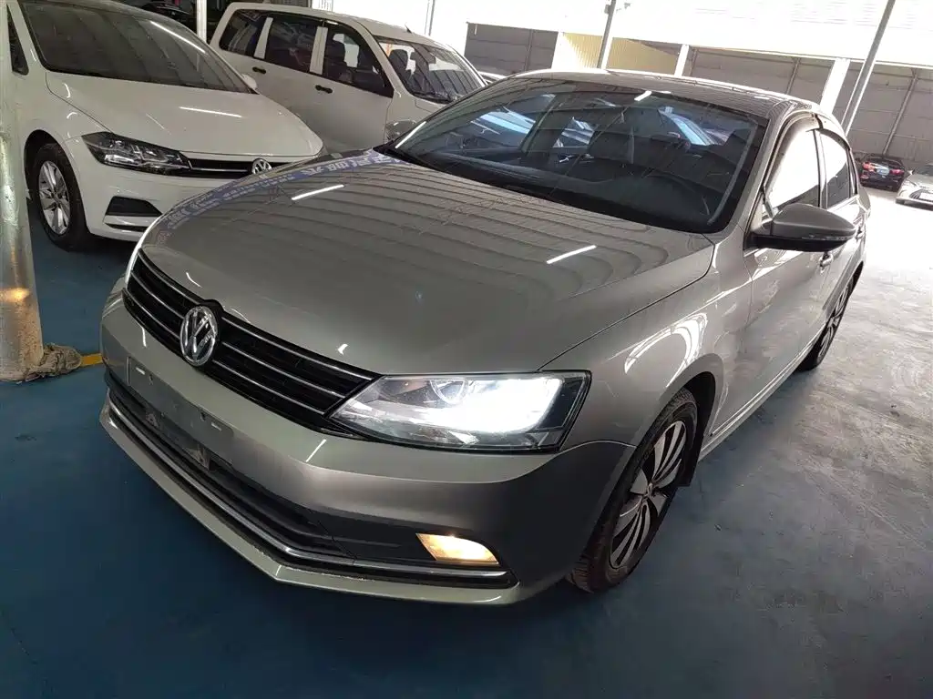 Volkswagen Sagitar 2018 280TSI DSG Comfort
