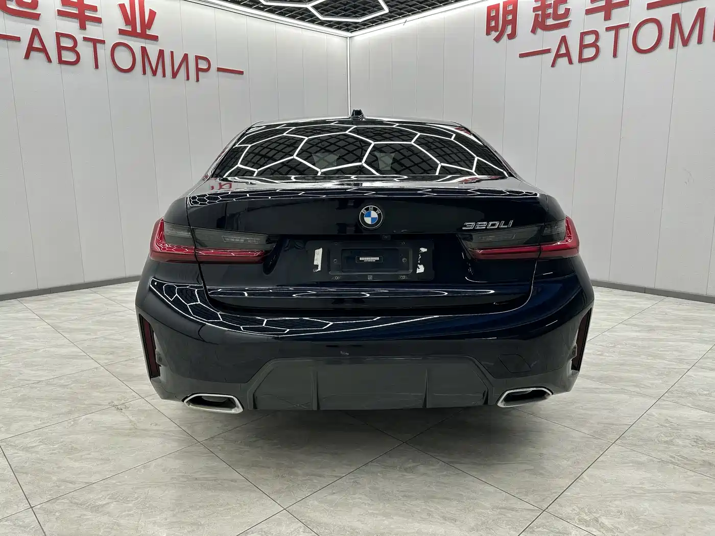 BMW 3 Series 2023 320Li M Sport Package фото 9