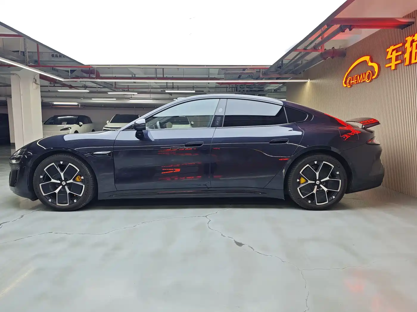 XIAOMI CAR XIAOMI SU7