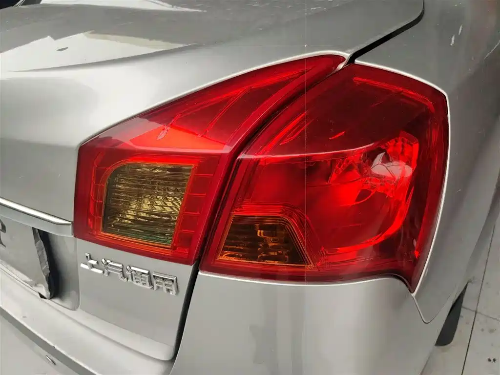 Buick Excelle 2015 1.5L Automatic Classic фото 8
