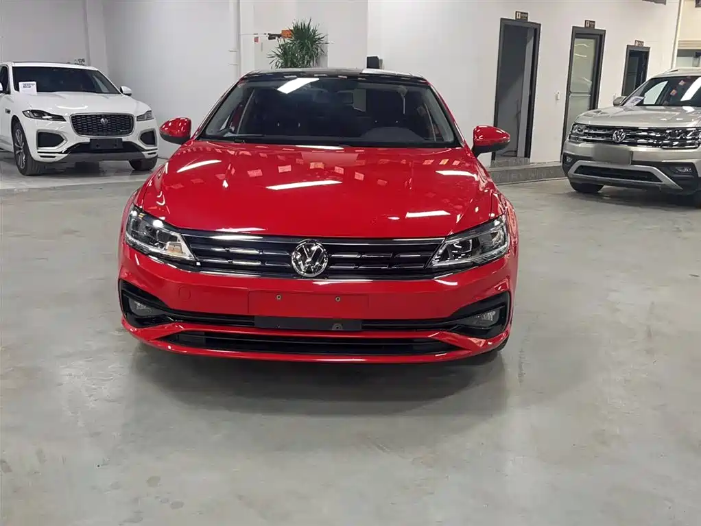 VOLKSWAGEN LINGDU