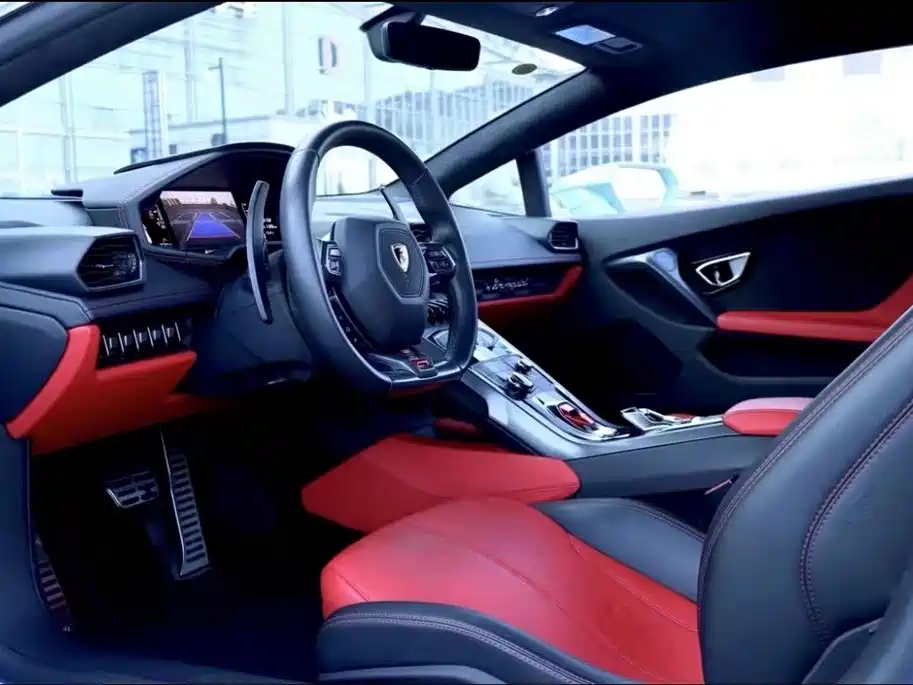 Lamborghini Huracán 2016 Huracán RWD Coupe фото 6