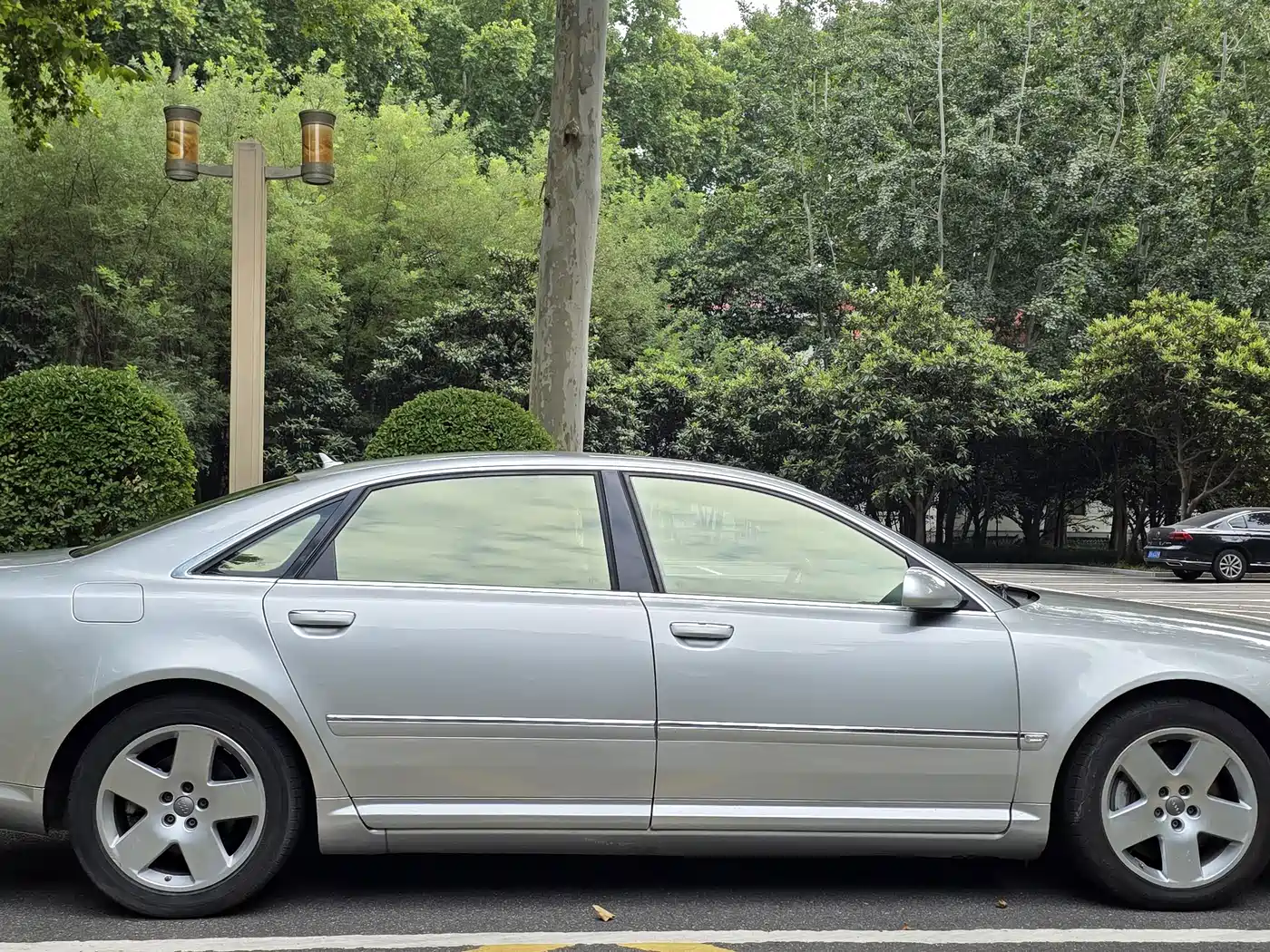 Audi A8 2007 2007 A8L 4.2 FSI quattro Premium