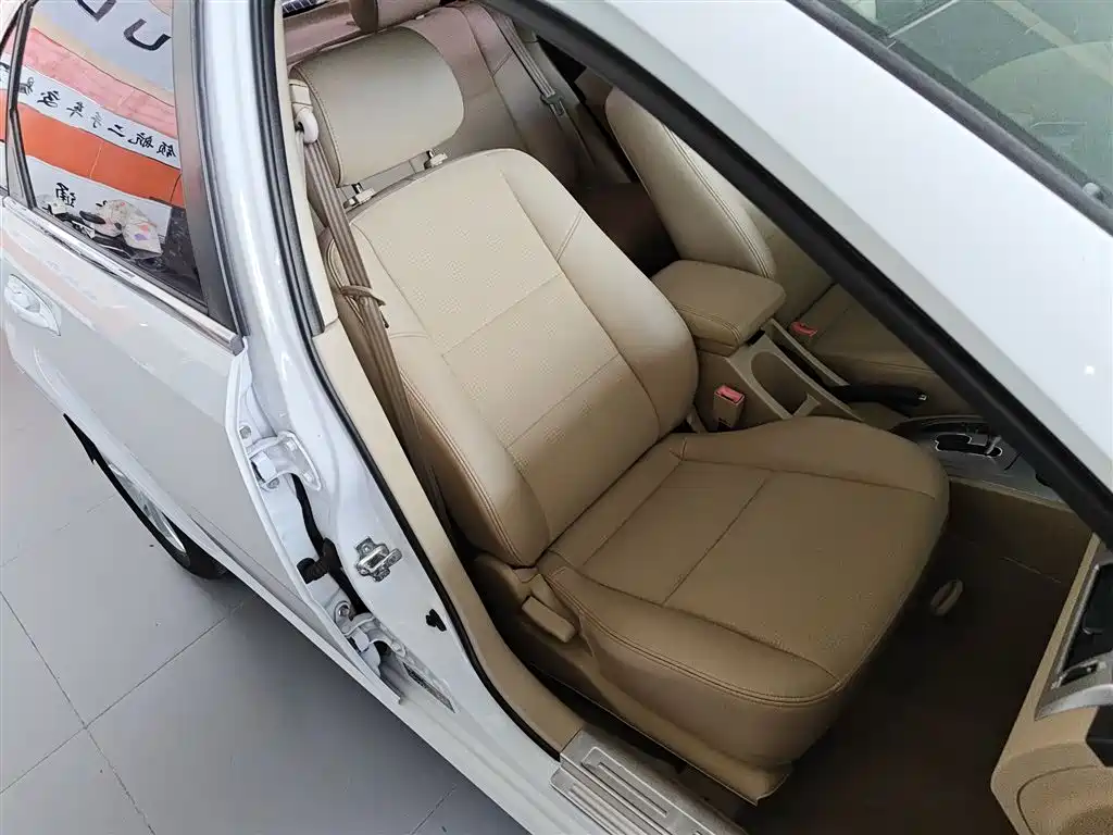 Buick Excelle 2013 1.5L Automatic Classic фото 25
