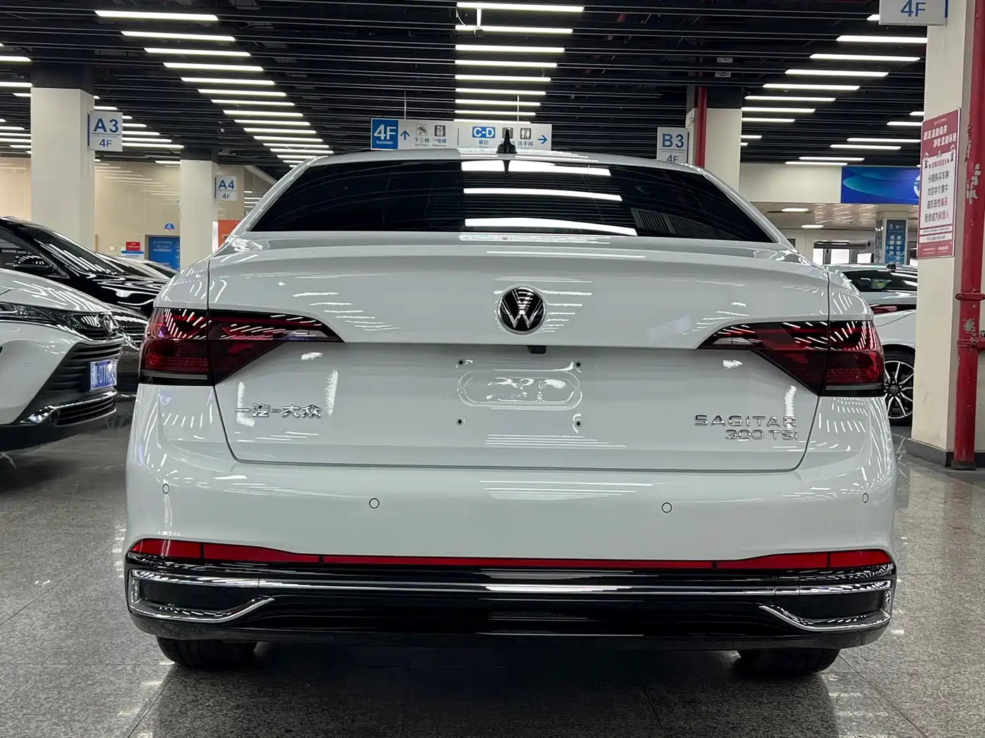 Volkswagen Sagitar 2023 300TSI DSG Surpassing Edition фото 25