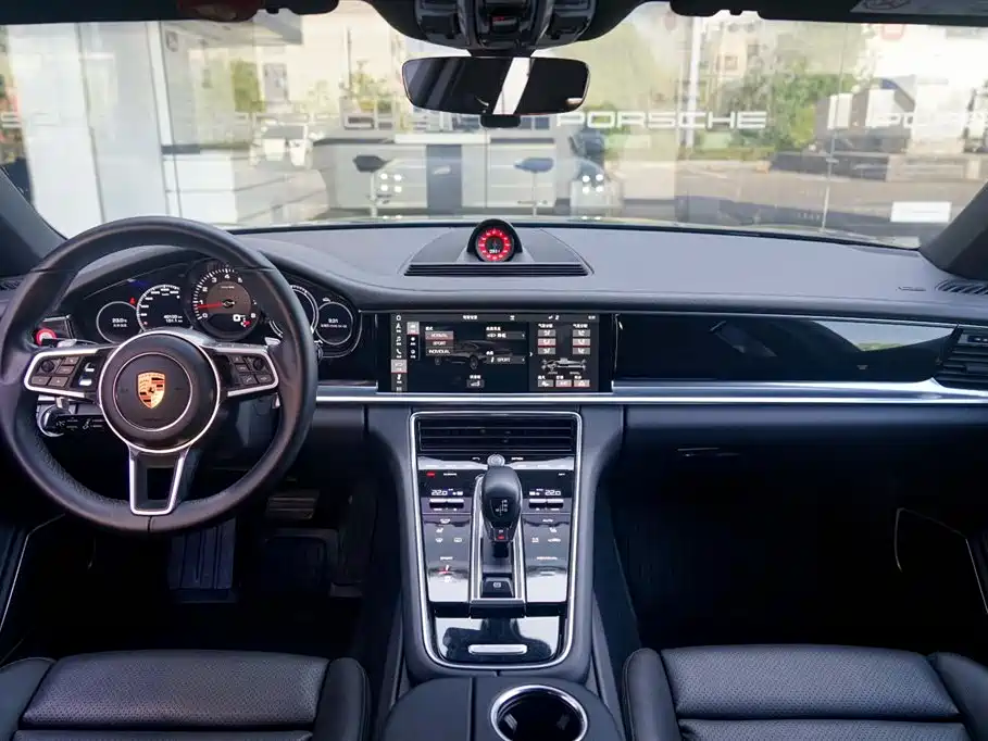 Porsche Panamera 2017 Panamera Executive Long Wheelbase 3.0T фото 8