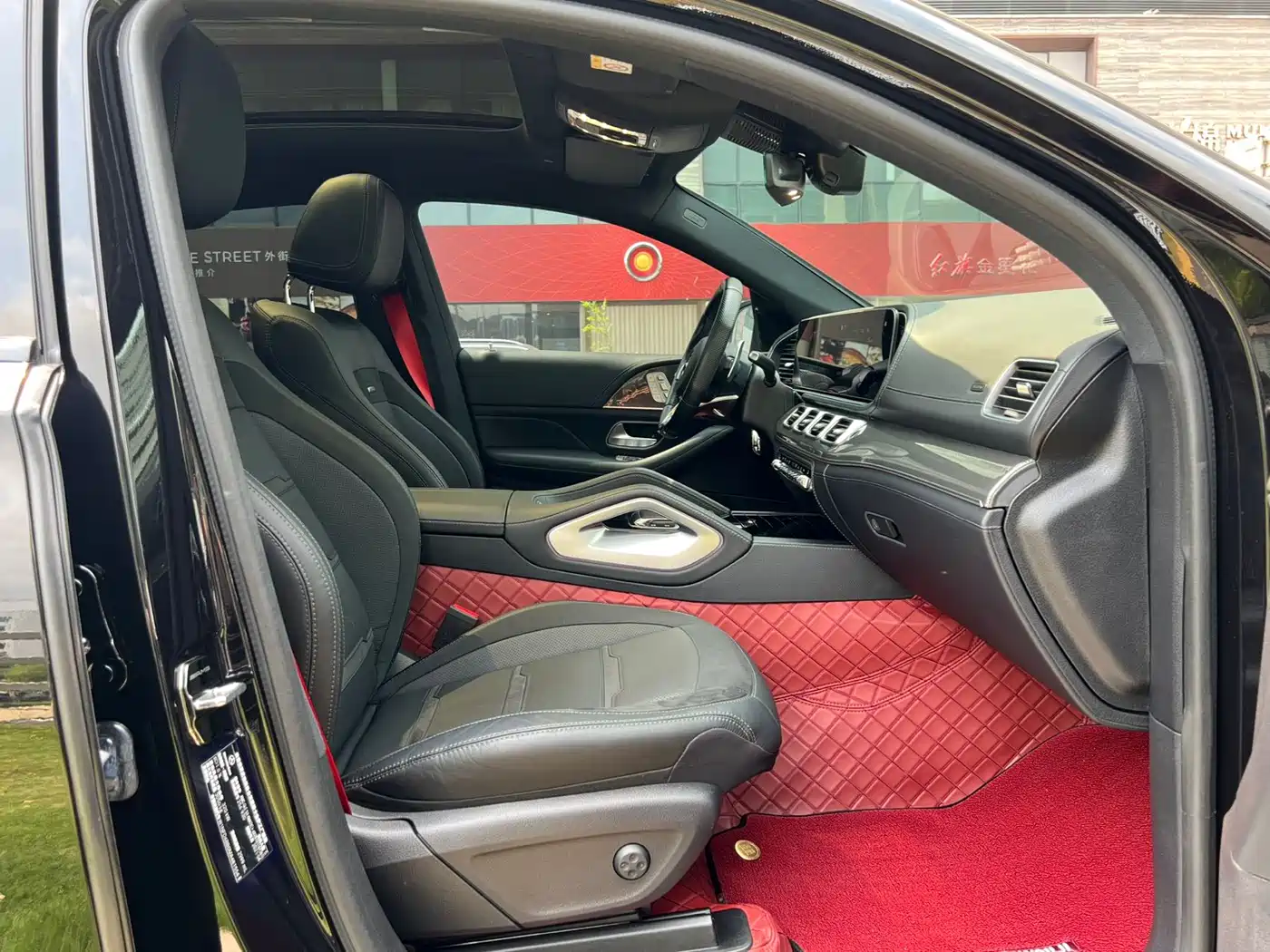 Mercedes-Benz GLE Coupe AMG 2020 AMG GLE 53 4MATIC+ Coupe SUV фото 12