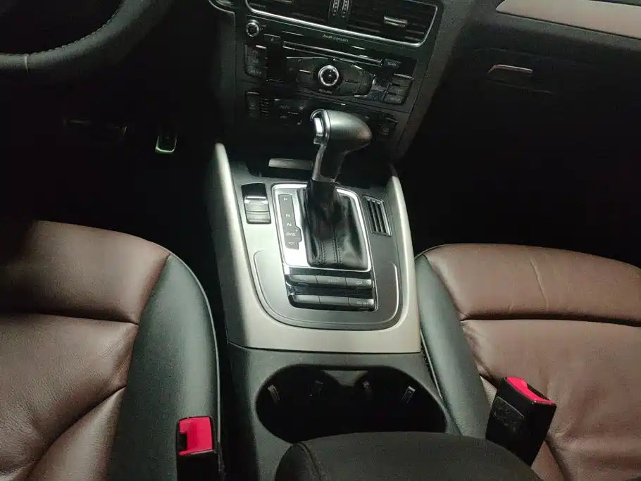 Audi Q5 2018 2017 Plus 40 TFSI Technology