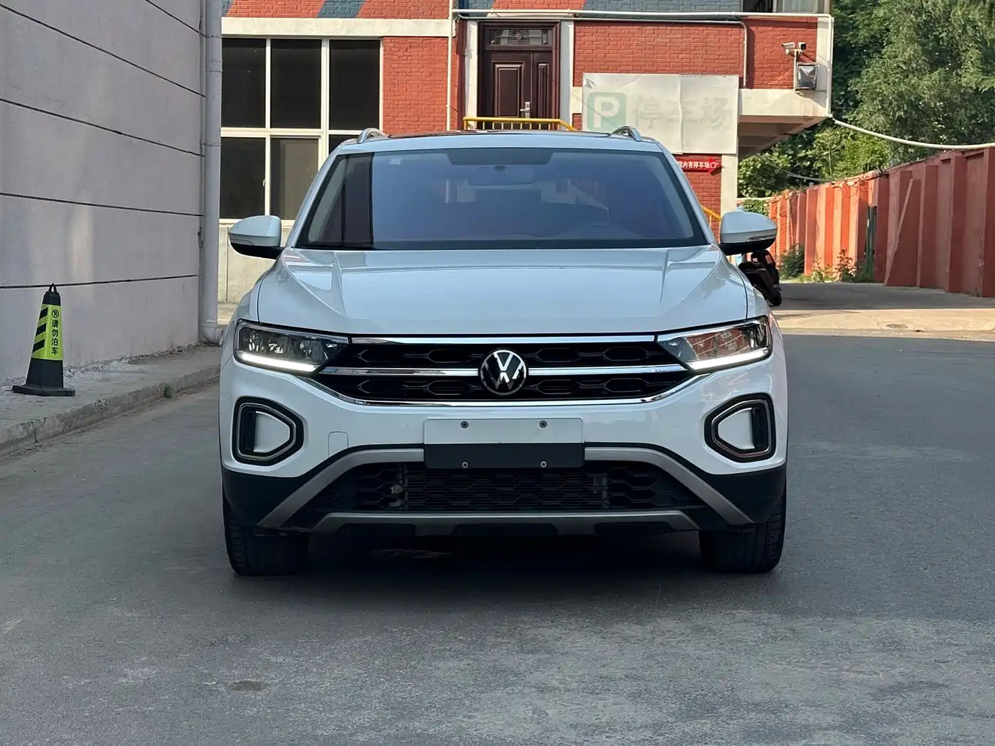Volkswagen T-ROC 2023 280TSI DSG 2WD Time Edition фото 2