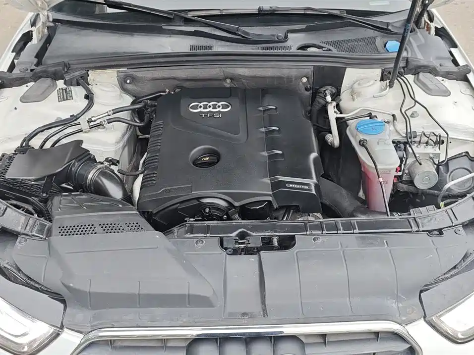 Audi A4L 2013 35 TFSI Automatic Comfort фото 15