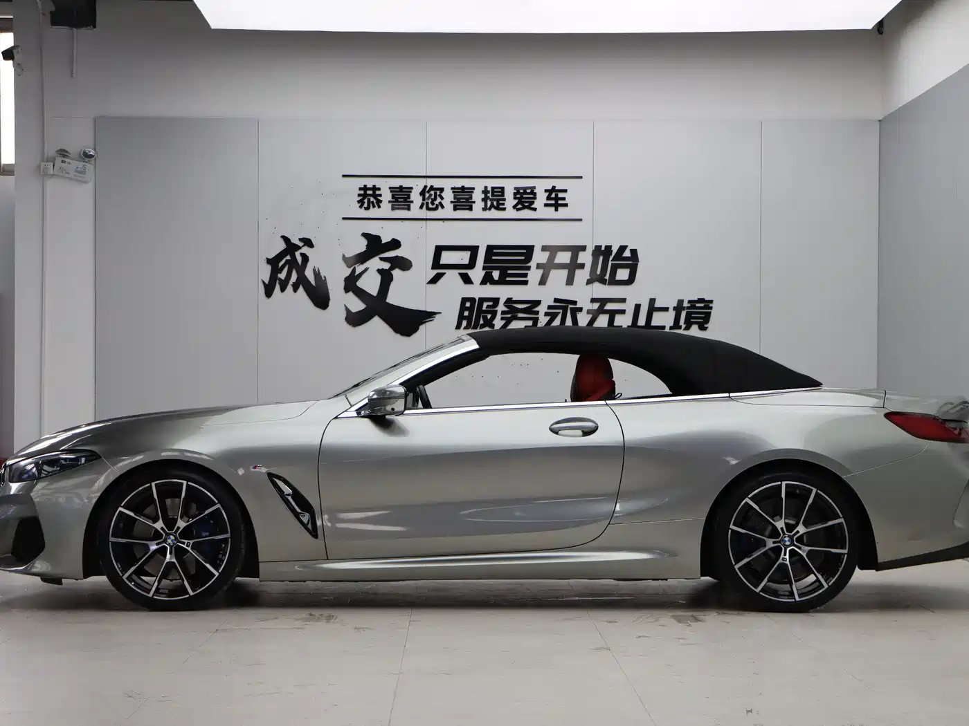 BMW 8 Series 2019 840i Convertible M Sport фото 37
