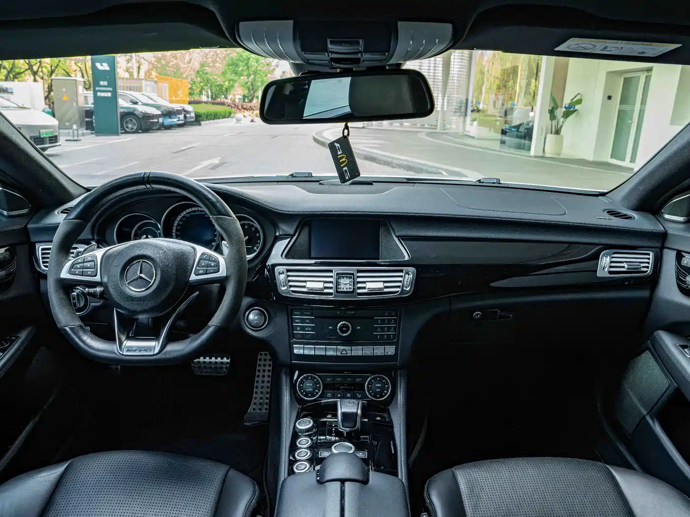Mercedes-Benz CLS AMG 2013 AMG CLS 63 фото 18