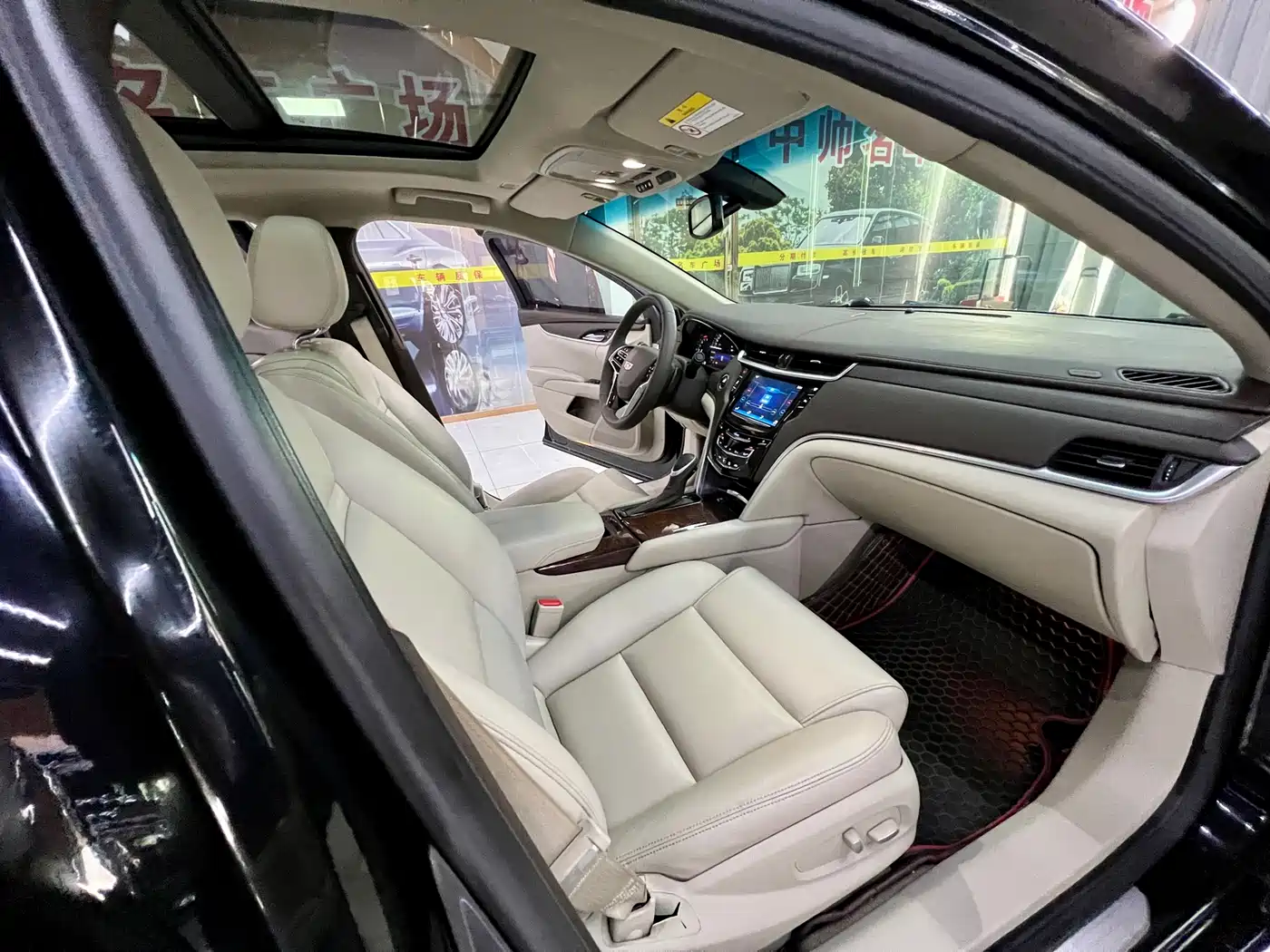 Cadillac XTS 2017 28T Technology фото 15