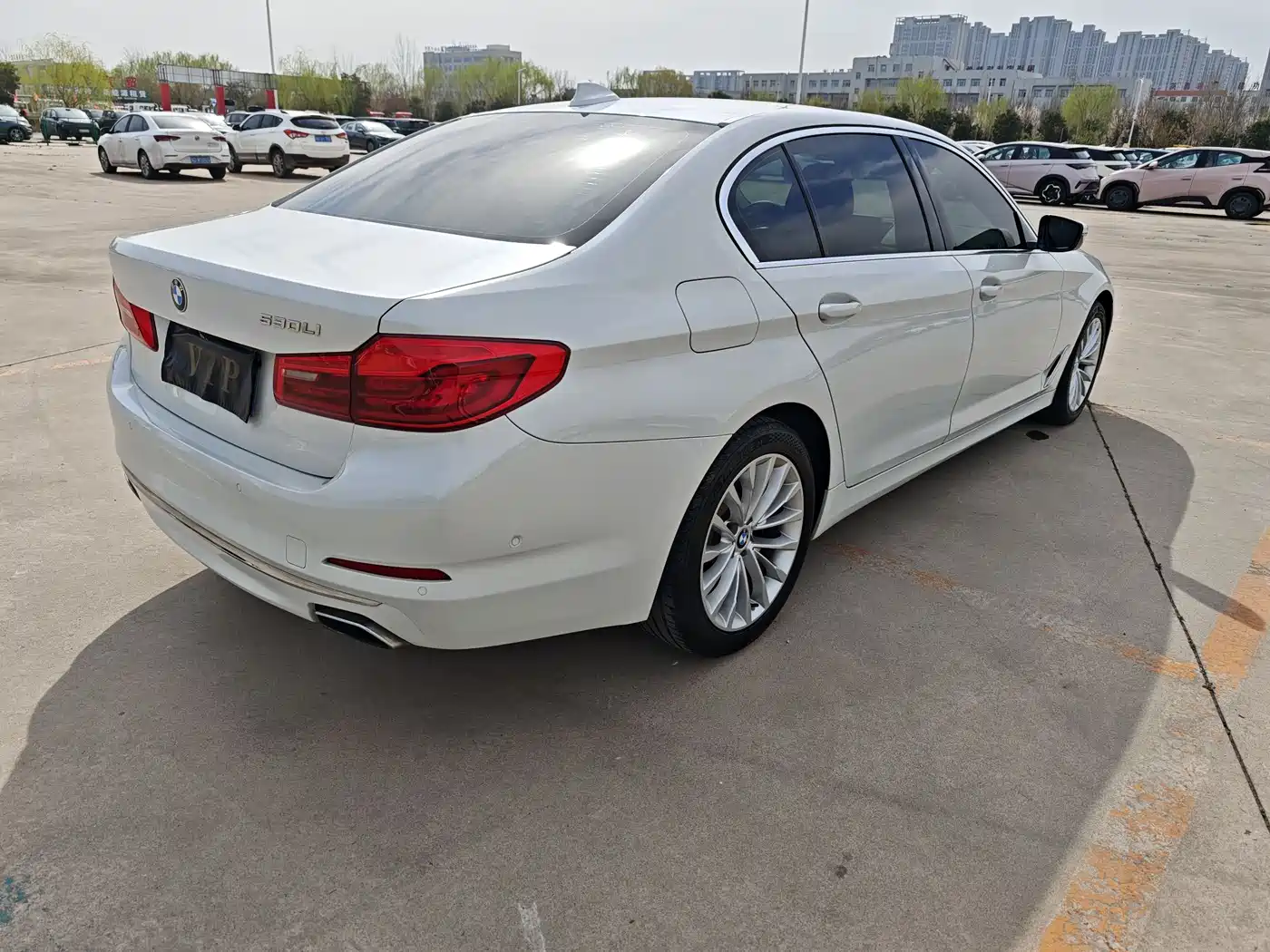 BMW 5 Series 2019 525Li Luxury Package фото 7