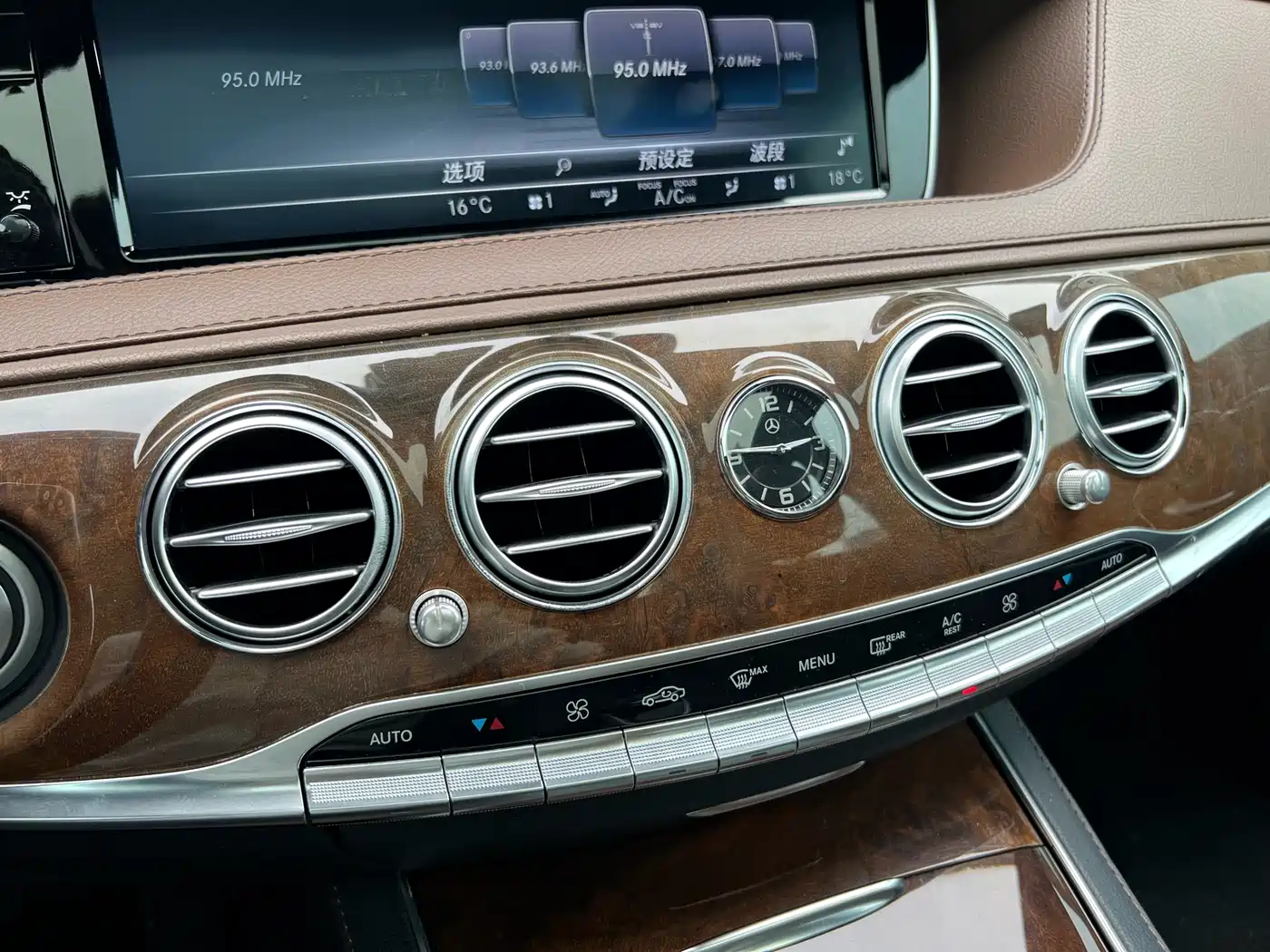 Mercedes-Benz S-Class 2017 S 400 L фото 32