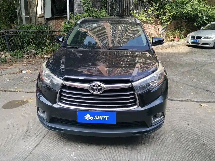 Toyota Highlander 2015 2.0T AWD Luxury Edition 7-seater фото 2