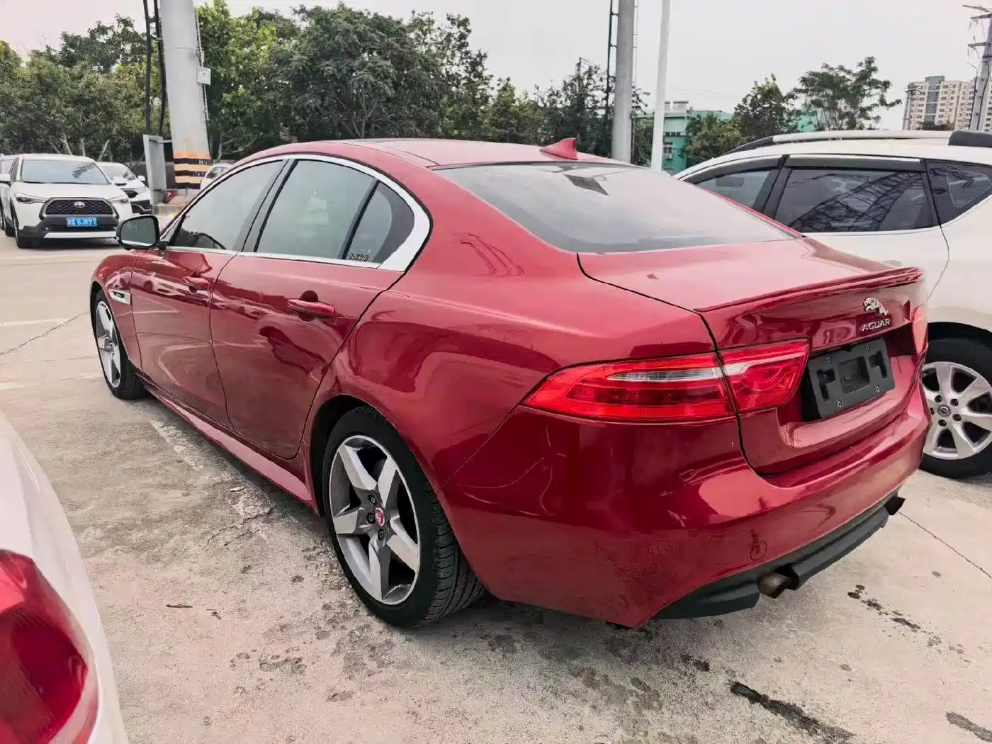Jaguar XE 2017 2017 2.0T 240PS R-Sport