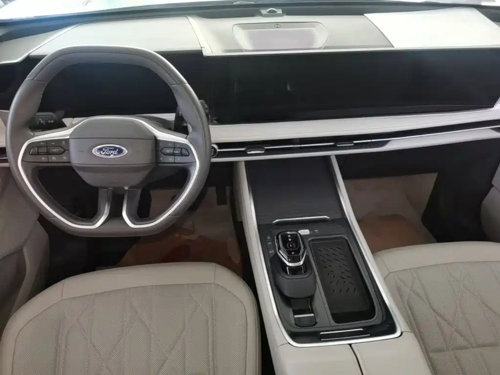 Ford Edge 2025 2025 Edge L 2.0T EcoBoost AWD 7-seater Premium