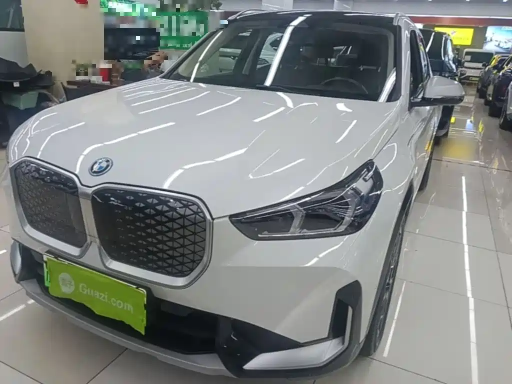 BMW iX1 2024 2023 xDrive30L X Design Package