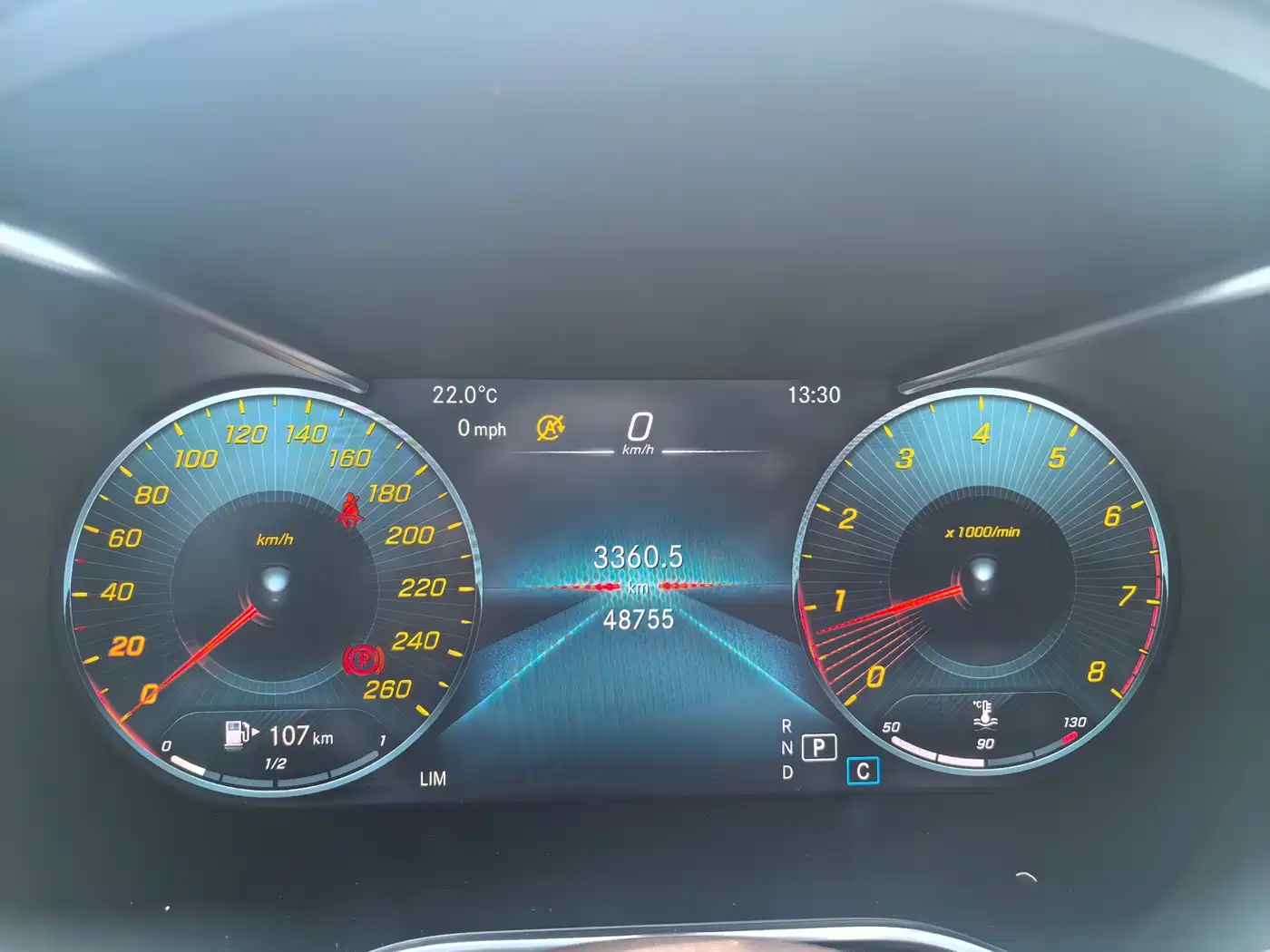 Mercedes-Benz GLC 2021 GLC 260 L 4MATIC Luxury фото 8