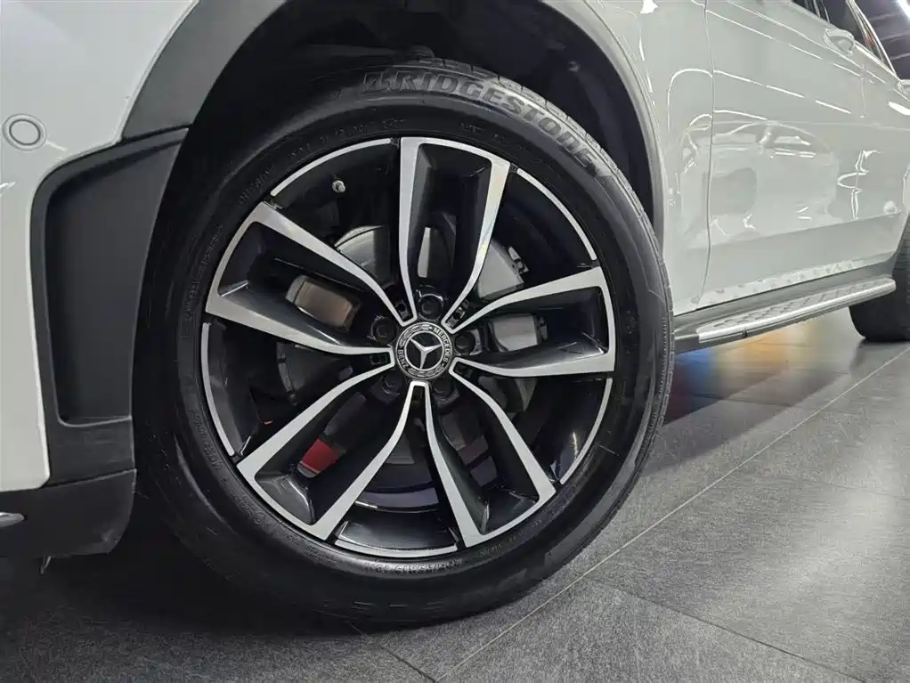 Mercedes-Benz GLC 2020 Facelift GLC 300 L 4MATIC Dynamic фото 17
