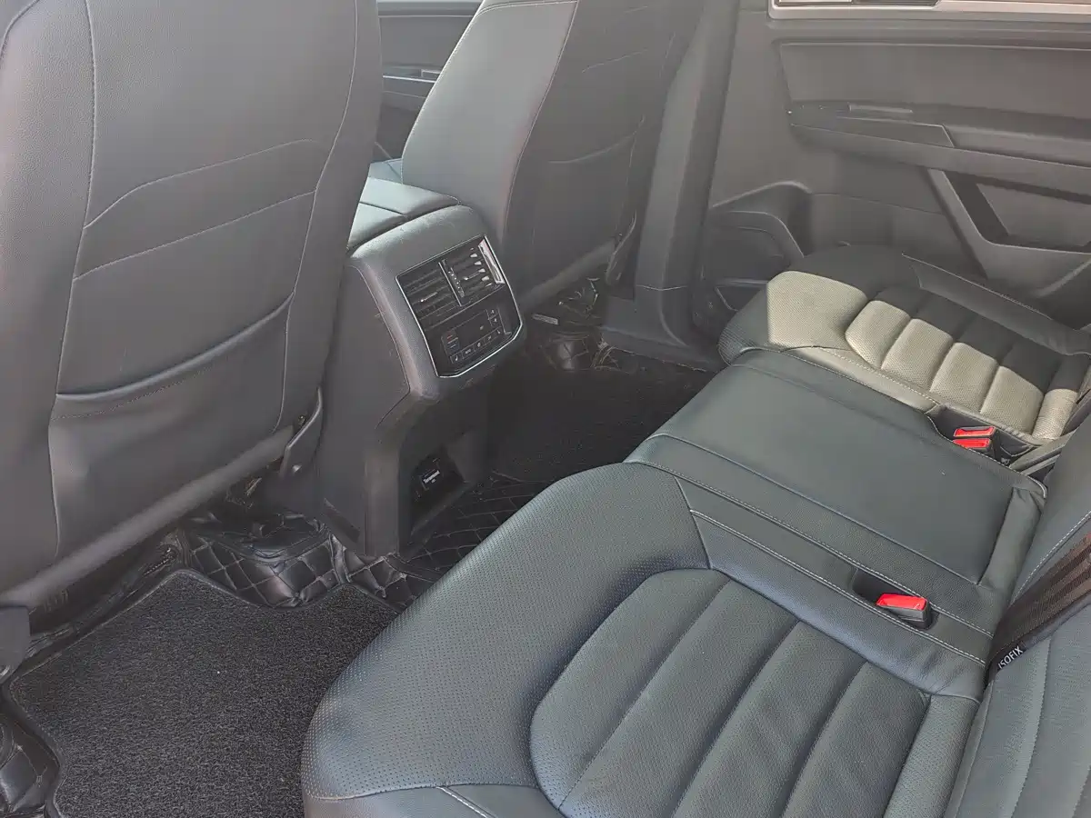 Фото 7 - Volkswagen Teramont