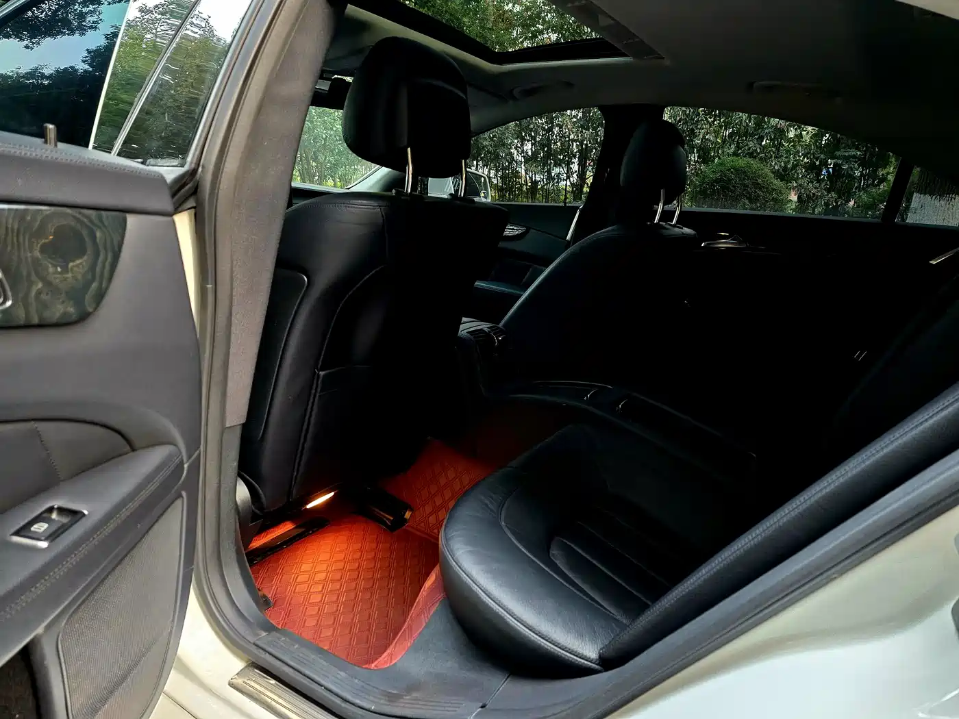Mercedes-Benz CLS 2015 CLS 260 фото 8