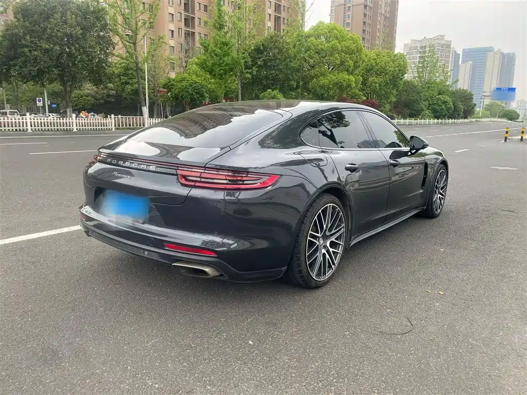 Porsche Panamera 2017 Panamera 3.0T фото 7