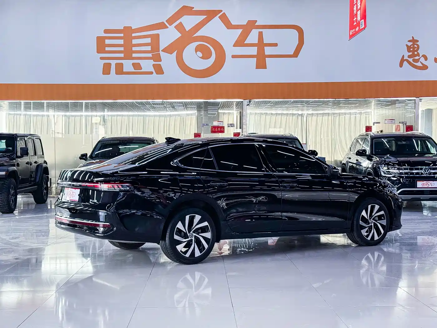 Volkswagen Passat 2025 Pro 380TSI Dragon Glory Edition фото 15