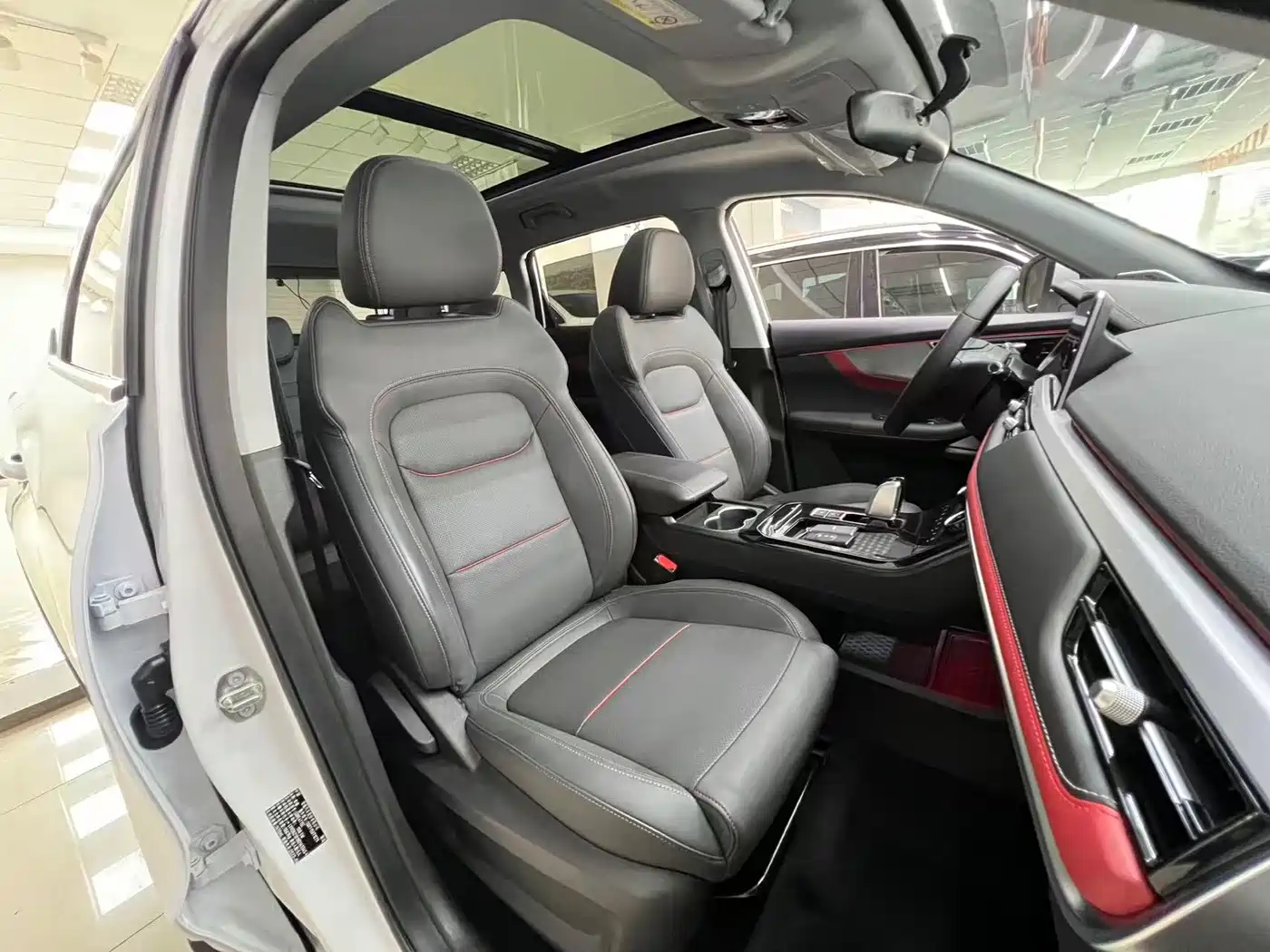 Фото 23 - Chery Tiggo 7