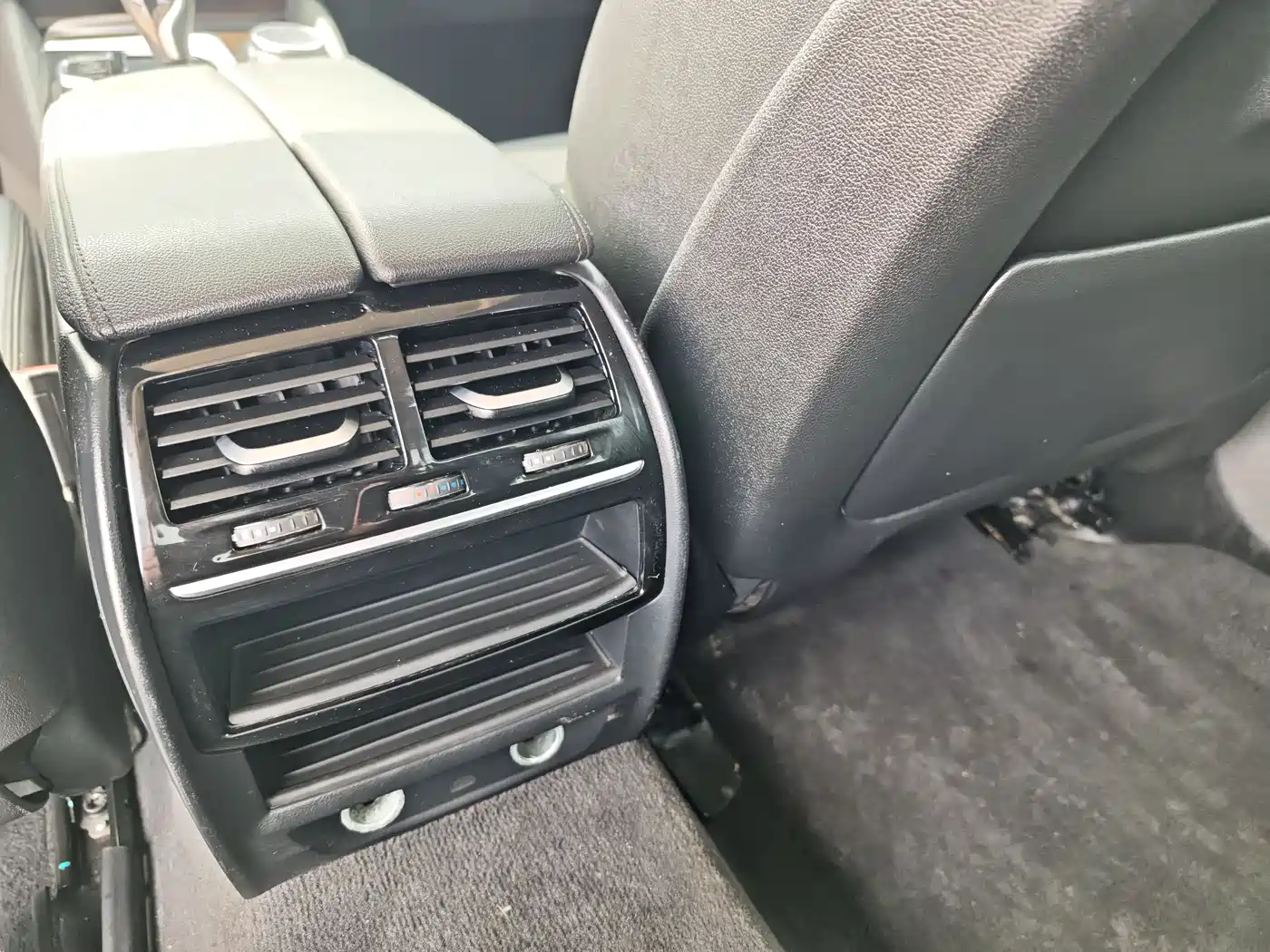 BMW 5 Series 2019 525Li Luxury Package фото 20