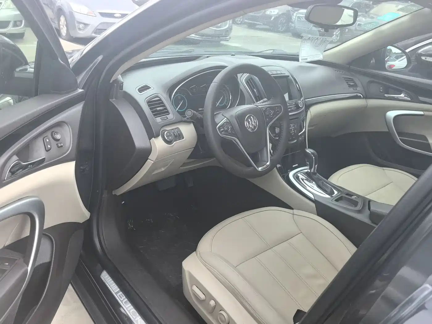 Buick Regal 2014 2.0L Elite Fashion Type фото 4
