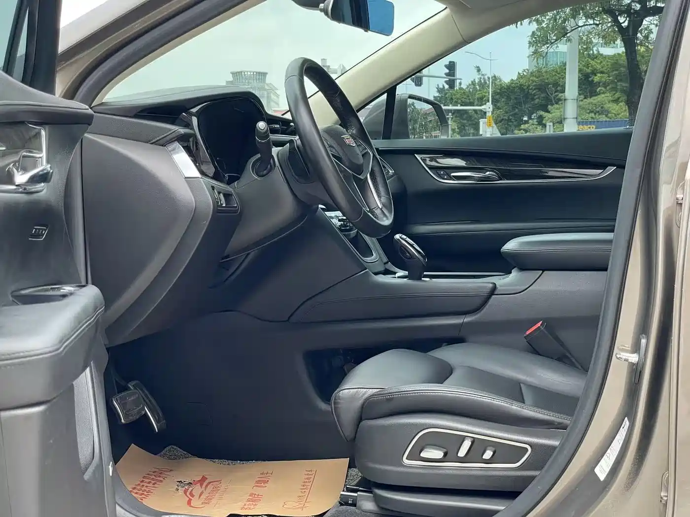 Cadillac XT5 2016 28T AWD Luxury Model фото 7