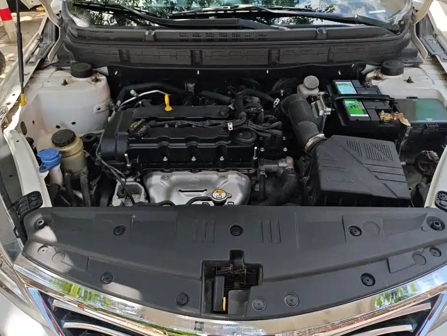 Changan Yuexiang V7 2017 2016 1.6L Manual Le Dong (China IV)