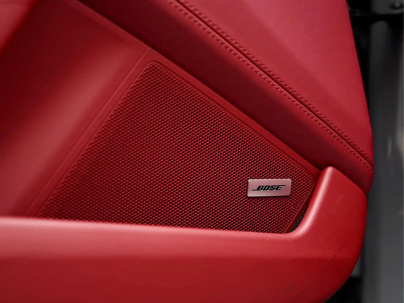 Porsche 911 2023 Carrera 4S Cabriolet 3.0T фото 9