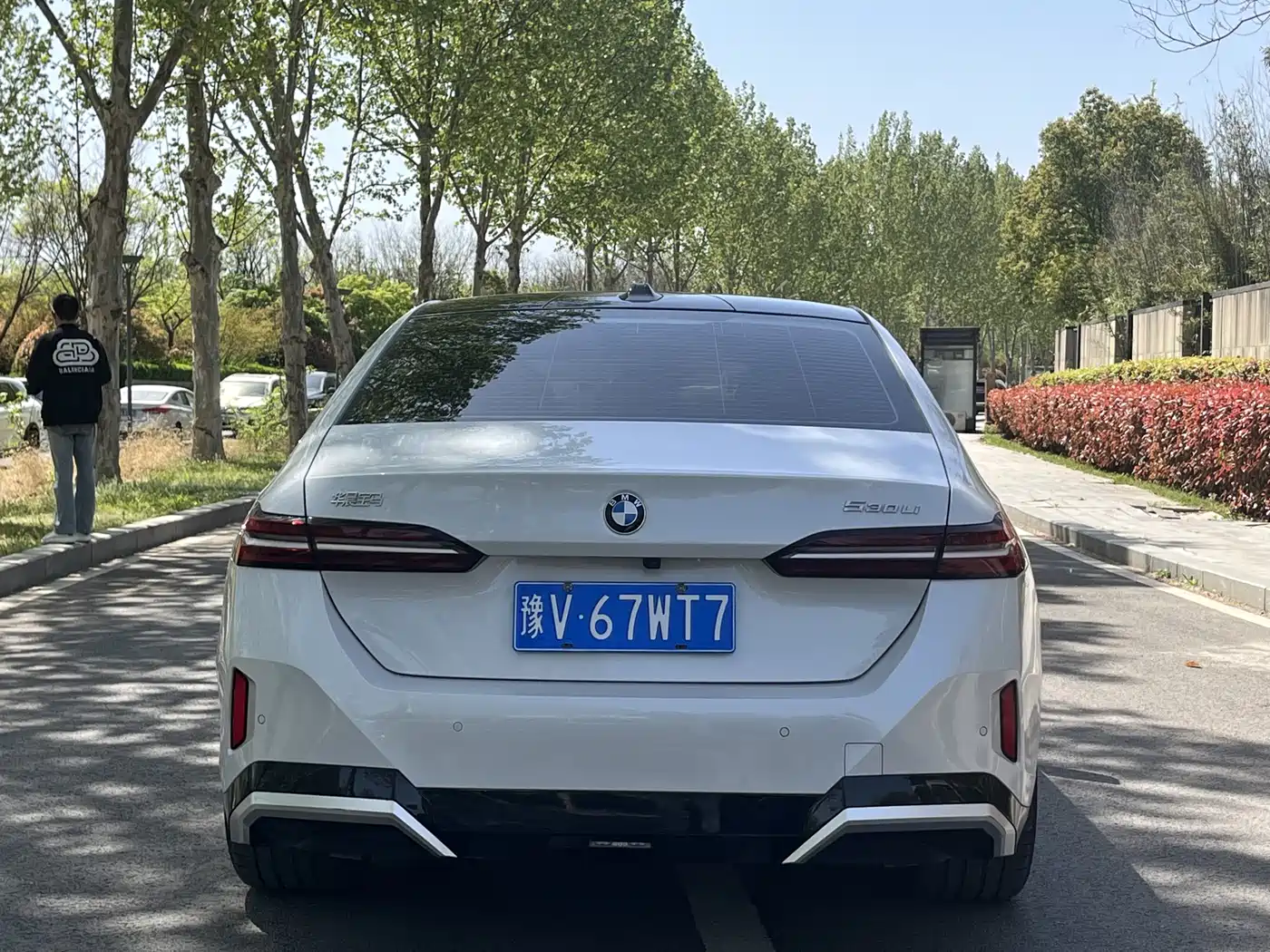 BMW 5 Series 2024 530Li Premium Luxury Package фото 8