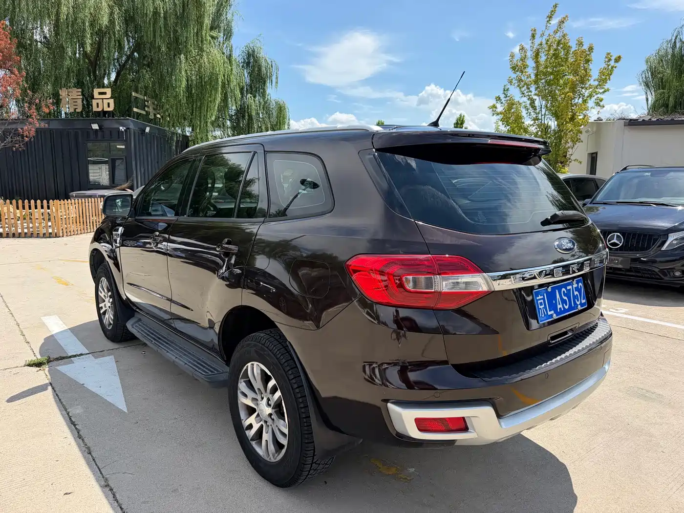 Фото 7 - Ford Everest