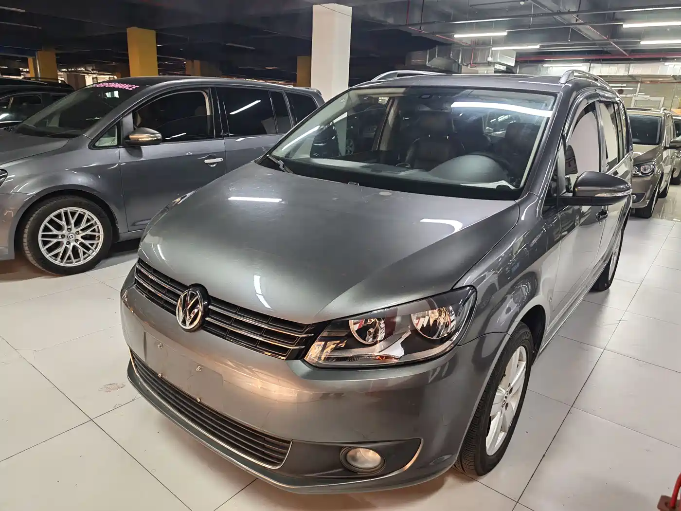 Volkswagen Touran 2015 1.4T Manual Comfort Edition 5-seater