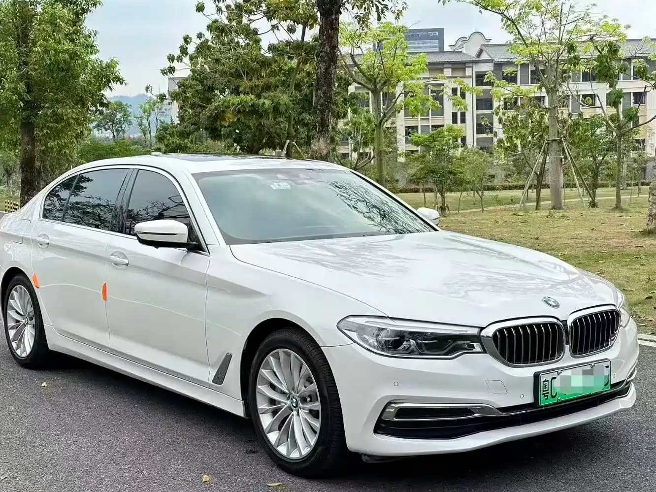 BMW 5 SERIES NEW ENERGY