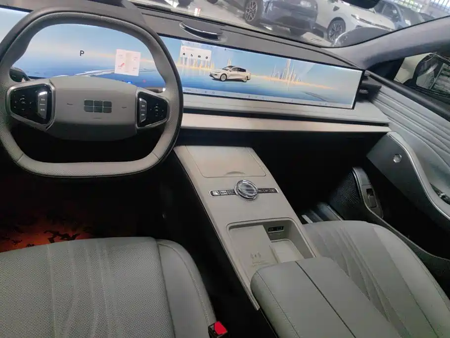 Geely Galaxy Galaxy E8 2024 2024 550km RWD MAX