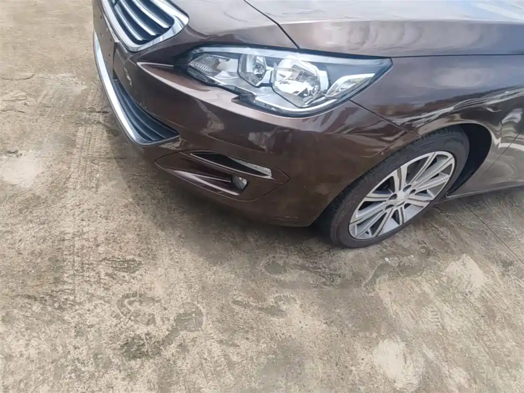 Peugeot 408 2014 1.8L Automatic Luxury Edition фото 24